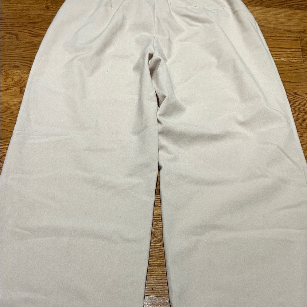Woman pants - Picture 12 of 14